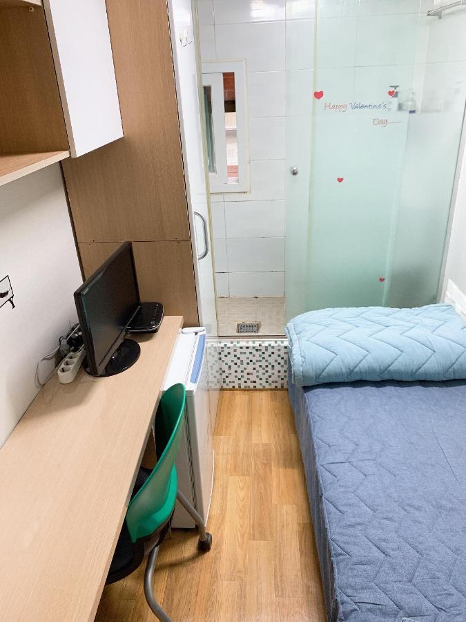Living Castle Hongdae Hostel